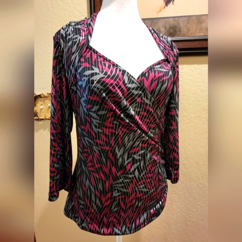 % Metro Style Cross-body Top - Size S